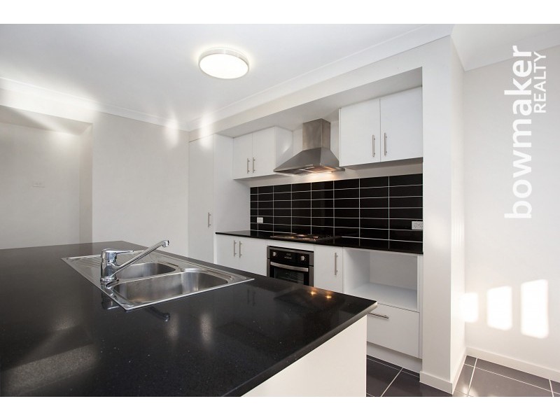 5 Fairy Wren Circuit, Dakabin QLD 4503