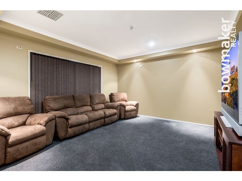 24 Ballesteros Street, North Lakes QLD 4509