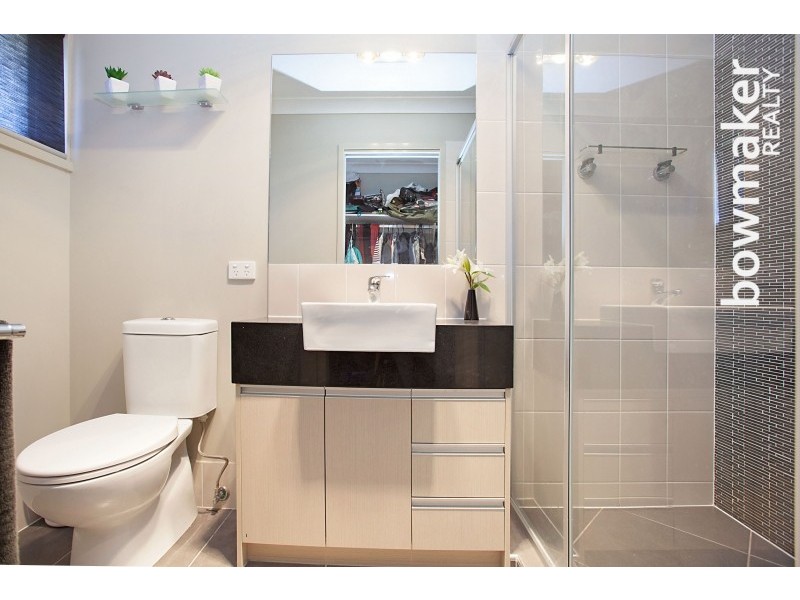 9 Nullarbor Circuit, North Lakes QLD 4509