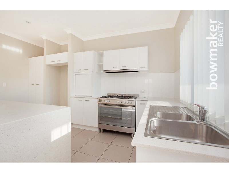 32 Planigale Crescent, North Lakes QLD 4509