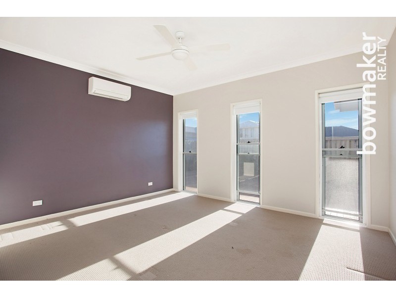 32 Planigale Crescent, North Lakes QLD 4509