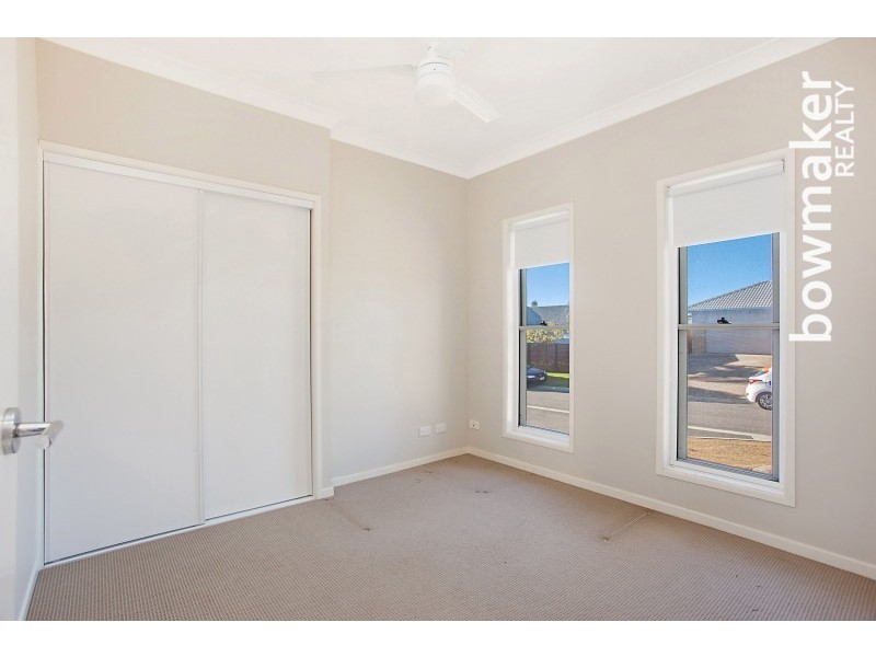 32 Planigale Crescent, North Lakes QLD 4509
