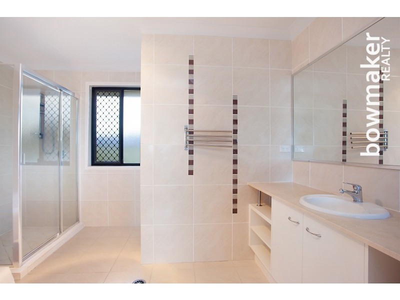 2 Redcedar Street, North Lakes QLD 4509