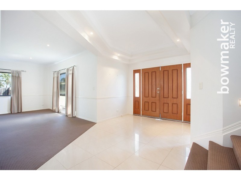 2 Redcedar Street, North Lakes QLD 4509