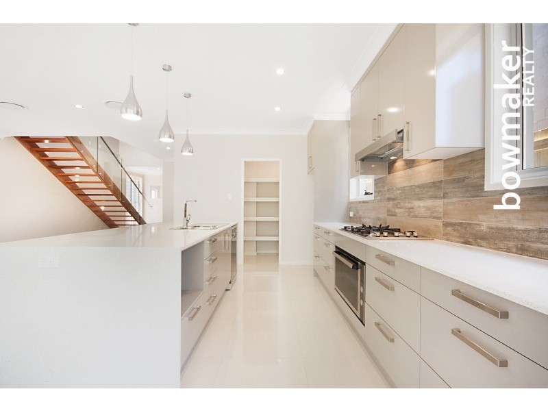 8 Birkdale Circuit, North Lakes QLD 4509