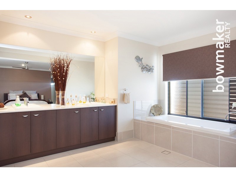 81 Sears Parade, North Lakes QLD 4509