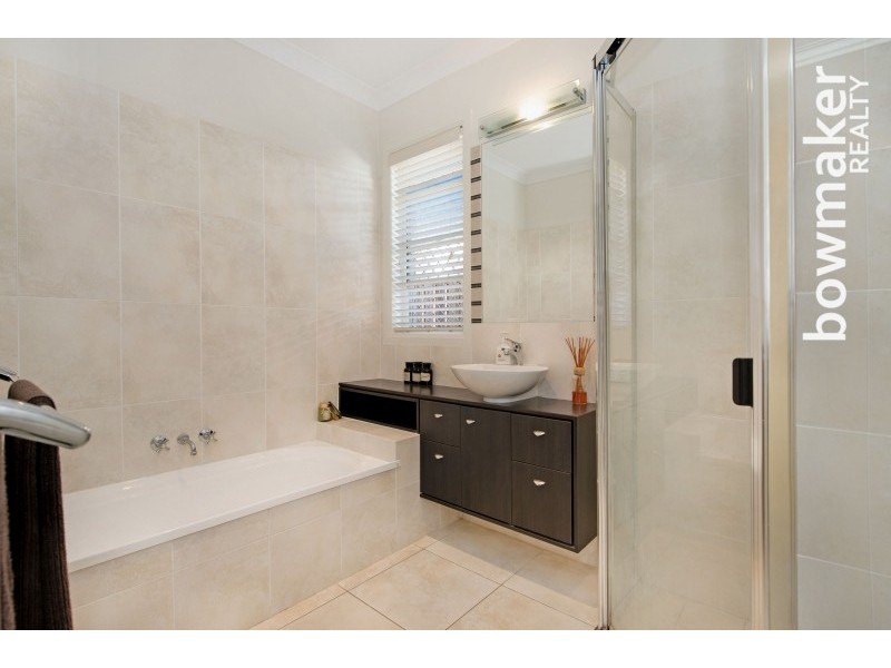 19 Whitebeech Court, North Lakes QLD 4509