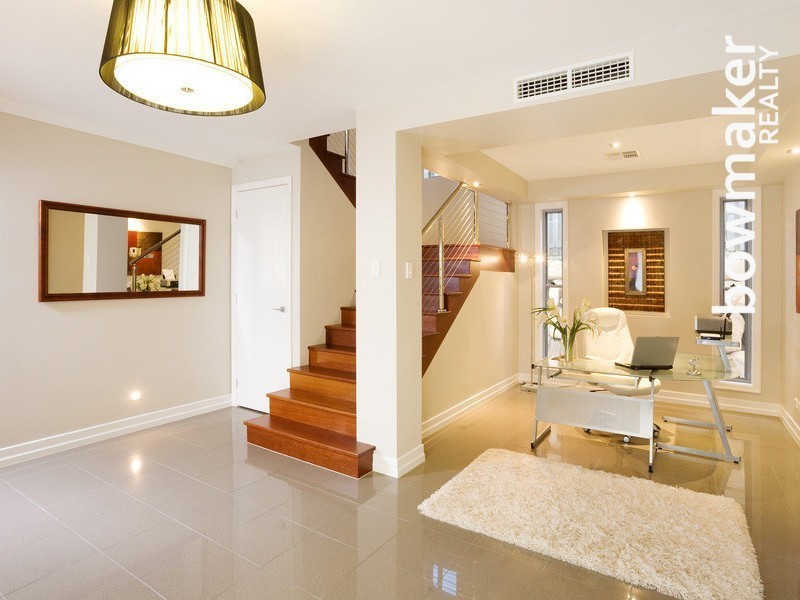 14 Allenby Close, North Lakes QLD 4509