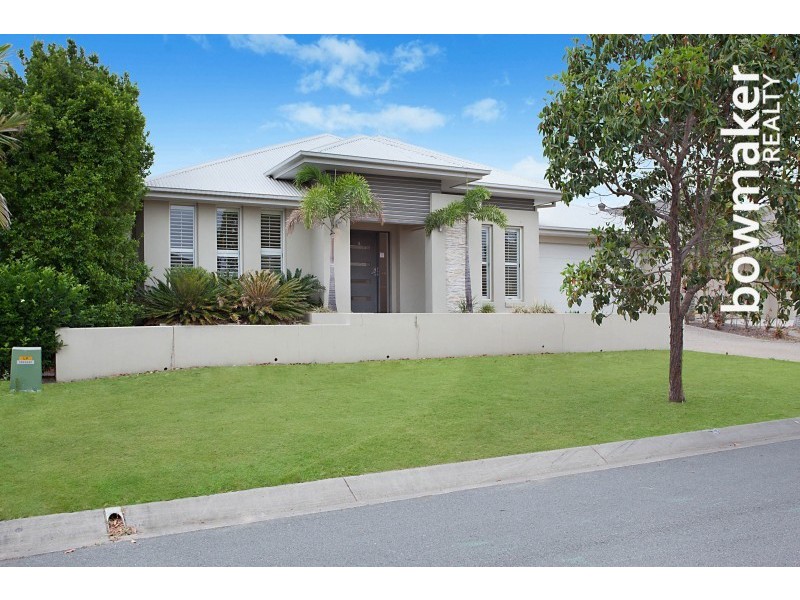 4 Satinay Parade, North Lakes QLD 4509