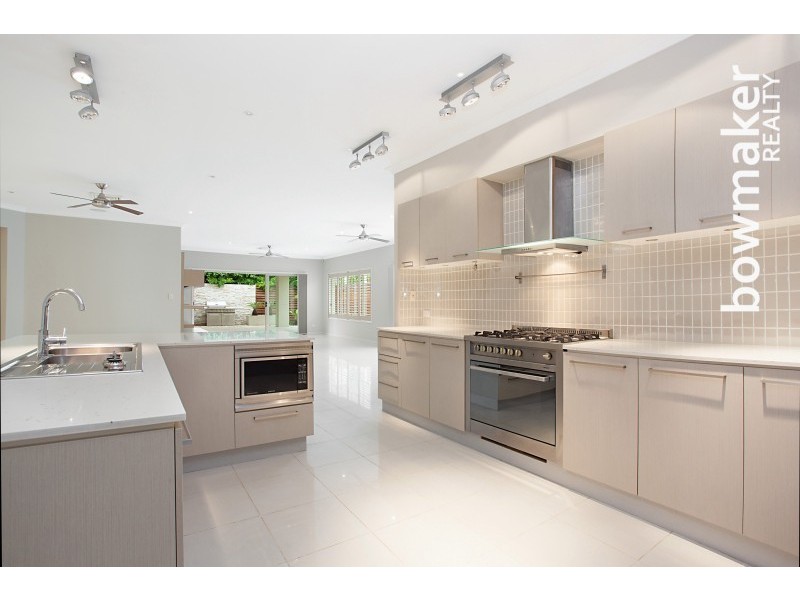 4 Satinay Parade, North Lakes QLD 4509