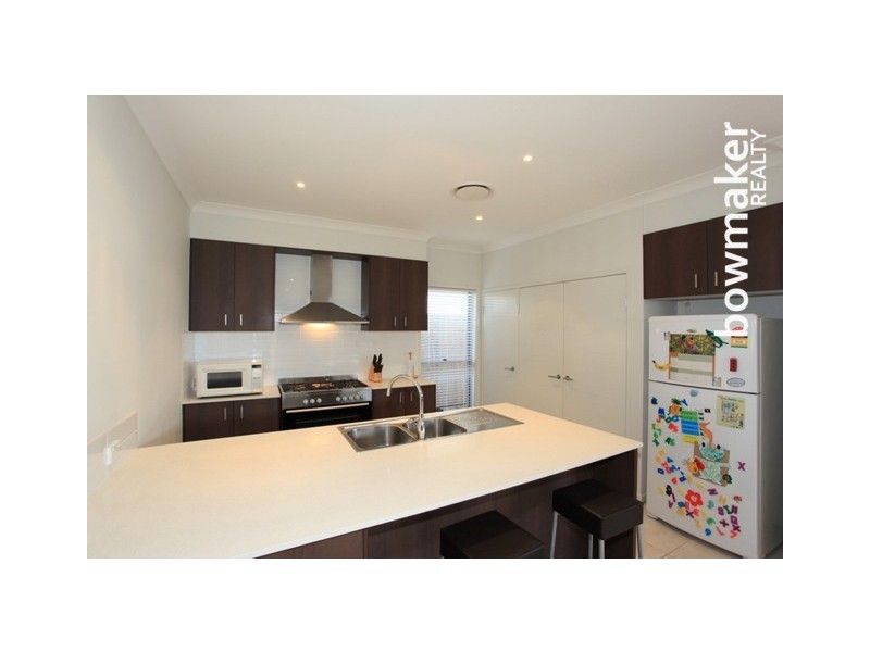 6 Crenshaw Street, North Lakes QLD 4509