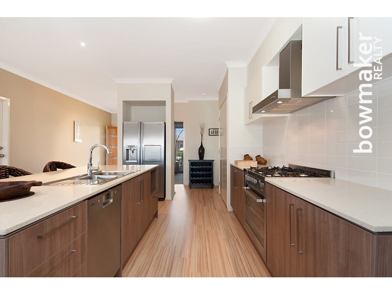 6 Player Street, North Lakes QLD 4509