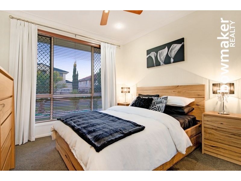 10 Redcedar Street, North Lakes QLD 4509