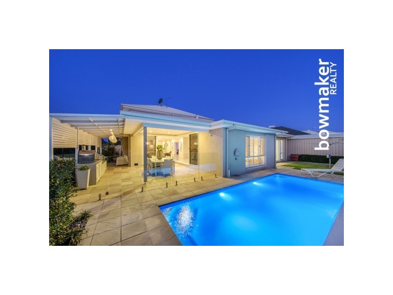 123 Cowen Terrace, North Lakes QLD 4509