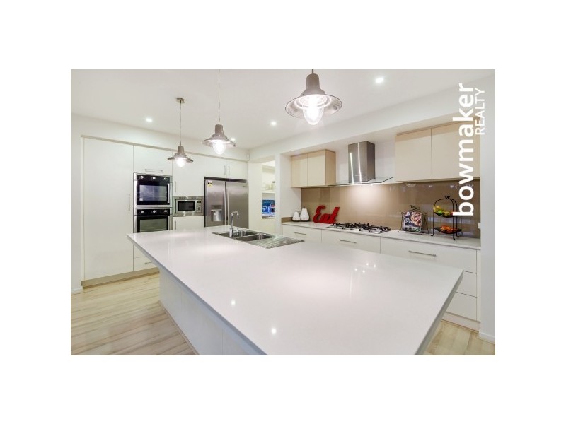 123 Cowen Terrace, North Lakes QLD 4509