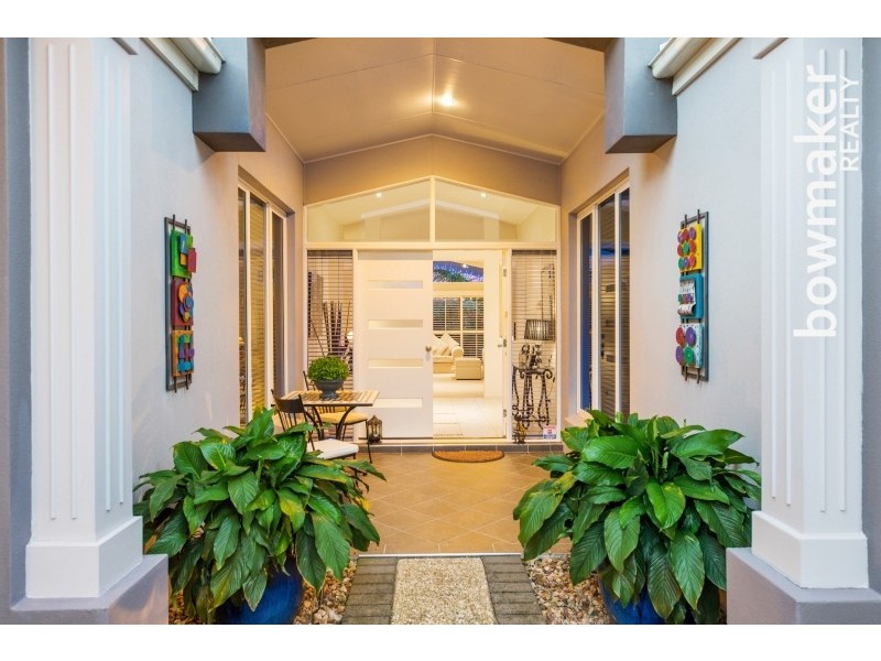 18 Thomson Close, North Lakes QLD 4509