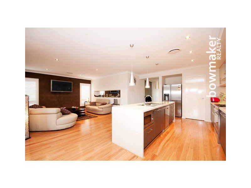 38 Williams Crescent, North Lakes QLD 4509
