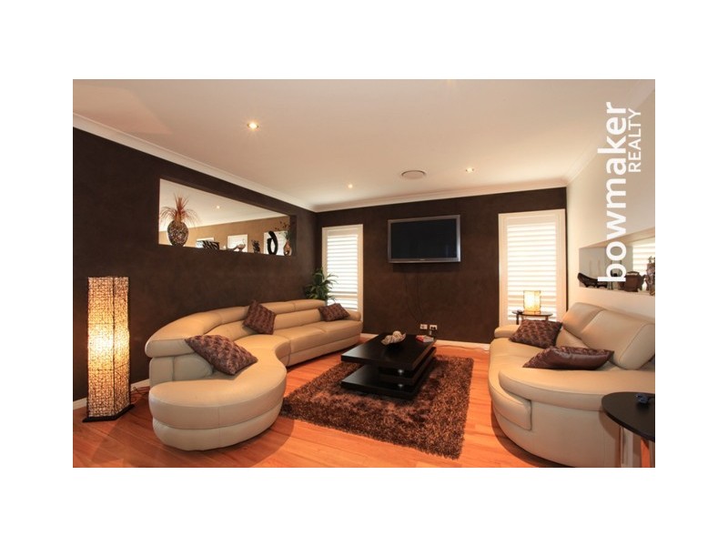 38 Williams Crescent, North Lakes QLD 4509