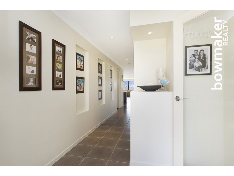 25 Livingstone Court, North Lakes QLD 4509