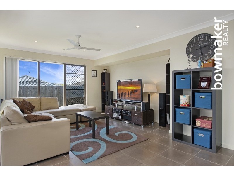 25 Livingstone Court, North Lakes QLD 4509