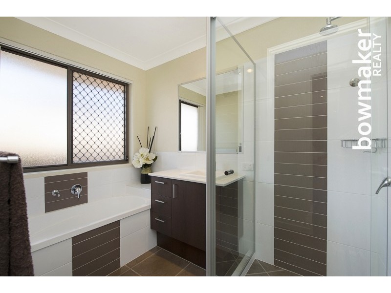 25 Livingstone Court, North Lakes QLD 4509