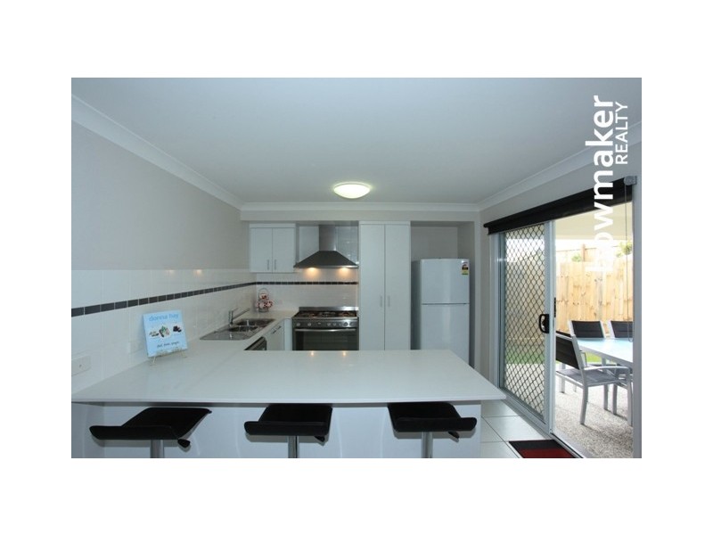 24 Chase Crescent, North Lakes QLD 4509