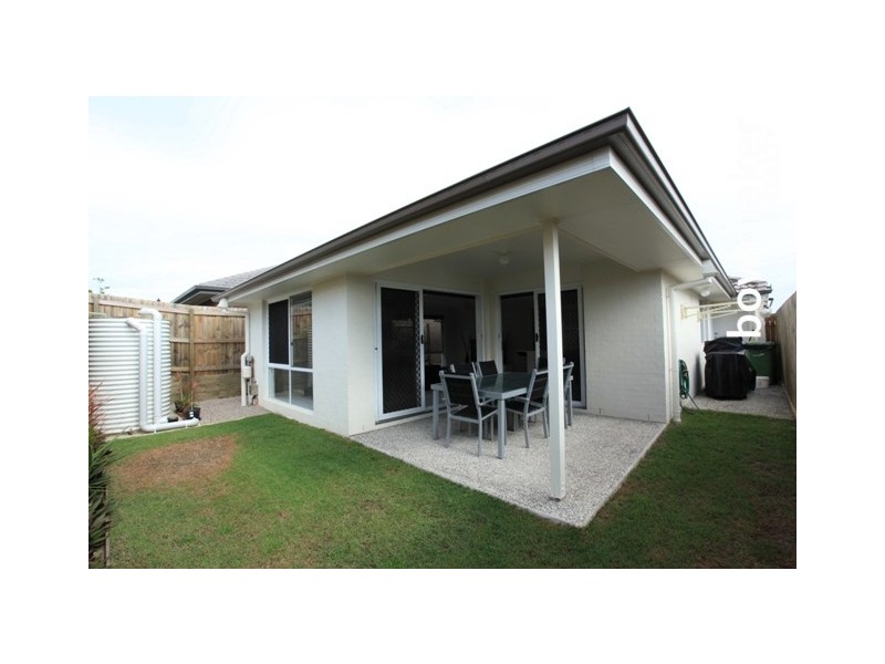 24 Chase Crescent, North Lakes QLD 4509