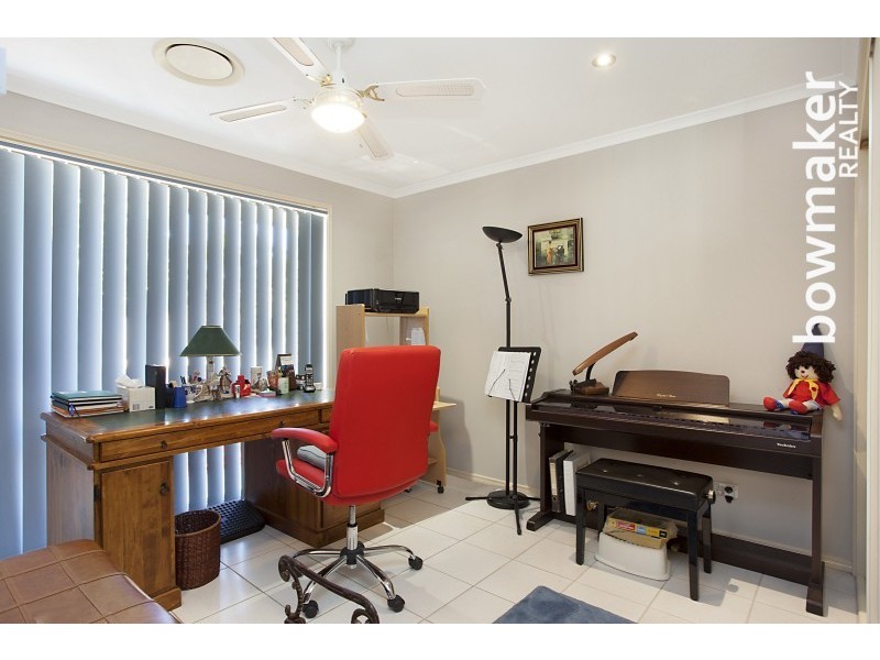 9 Leichhardt Street, North Lakes QLD 4509