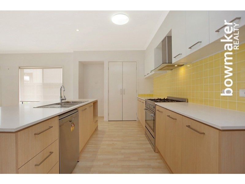 25 Friars Crescent, North Lakes QLD 4509