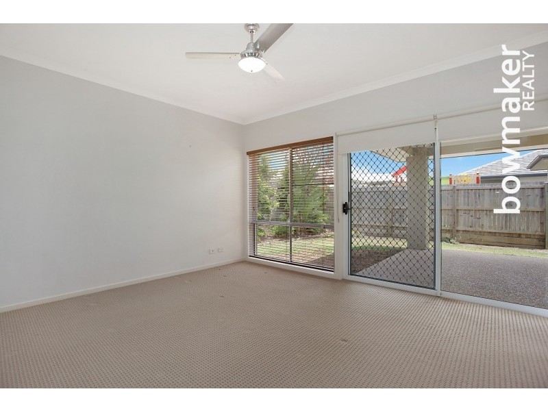 25 Friars Crescent, North Lakes QLD 4509
