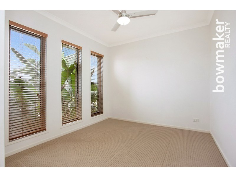 25 Friars Crescent, North Lakes QLD 4509