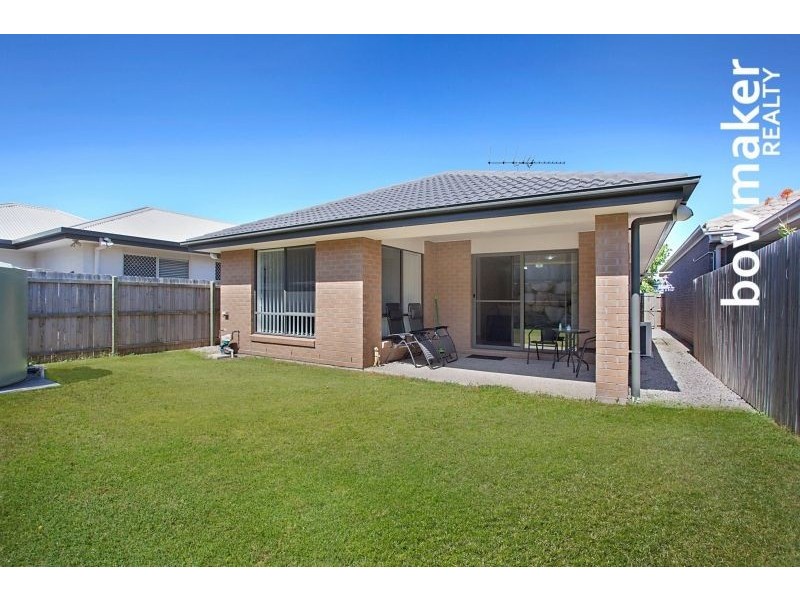 68 Mackintosh Drive, North Lakes QLD 4509