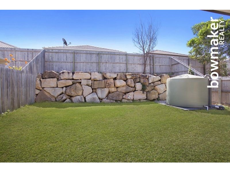 68 Mackintosh Drive, North Lakes QLD 4509