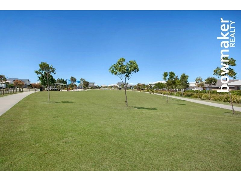 68 Mackintosh Drive, North Lakes QLD 4509