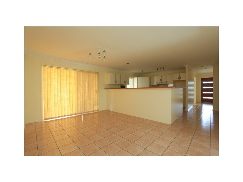 10 Glen Street, Bray Park QLD 4500