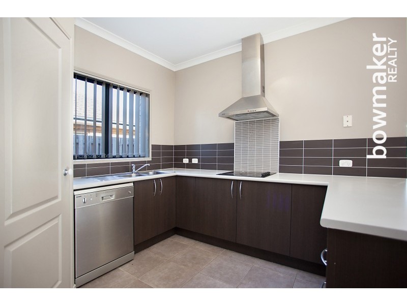 7 Astley Parade, North Lakes QLD 4509