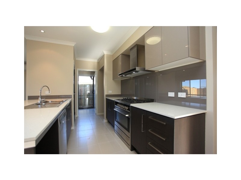 19 Borbidge Street, North Lakes QLD 4509