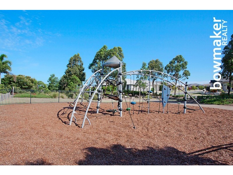 38 Forrestal Circuit, North Lakes QLD 4509
