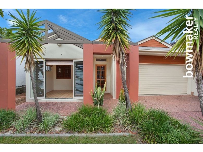 21 Douglas Circuit, North Lakes QLD 4509