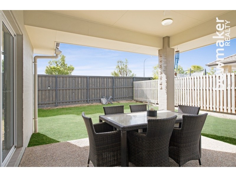 38 Langham Crescent, North Lakes QLD 4509