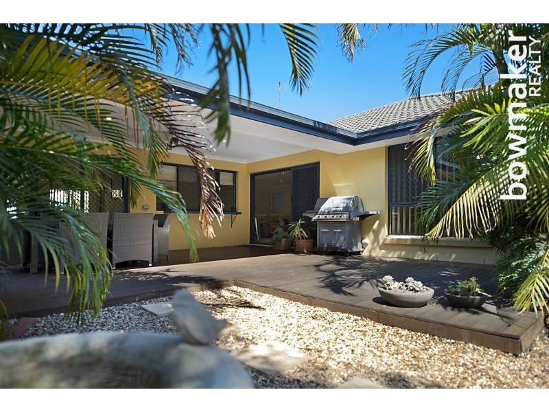 17 Sandpiper Avenue, North Lakes QLD 4509