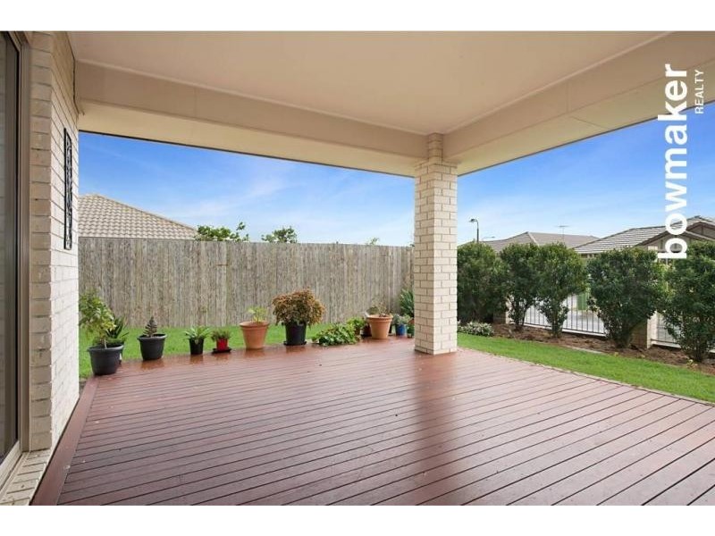 5 Langham Crescent, North Lakes QLD 4509