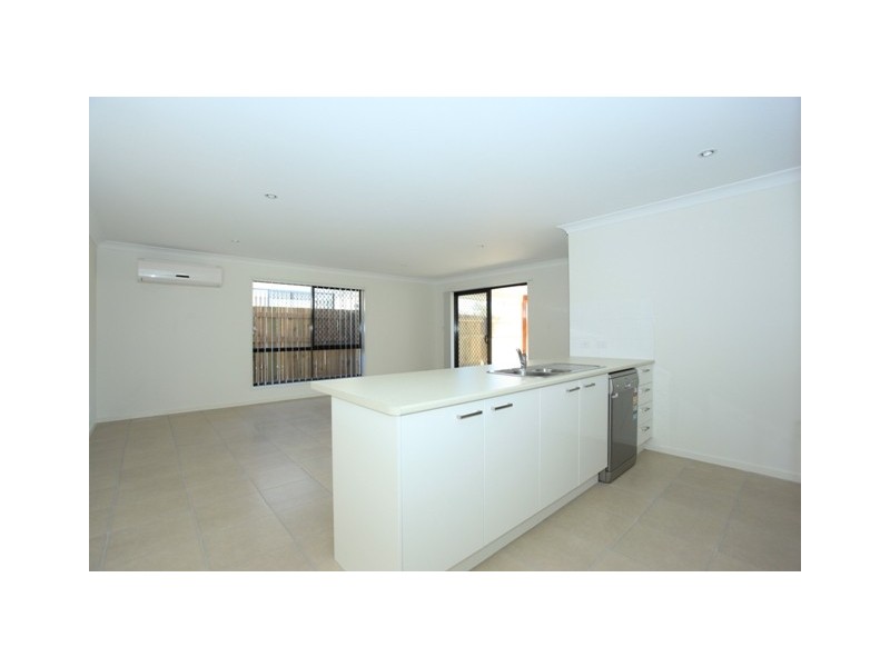 29 Merion Crescent, North Lakes QLD 4509