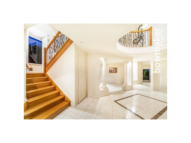 15 Kingshand Drive, Murrumba Downs QLD 4503