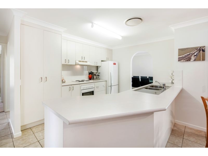 25 Glasshouse Circuit, Kallangur QLD 4503