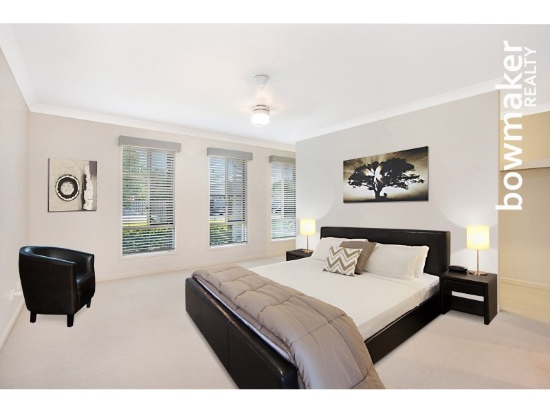 4 Whitfield Cres, North Lakes QLD 4509