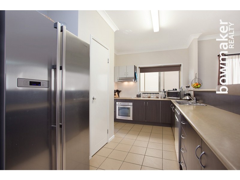 6 Armour Close, North Lakes QLD 4509