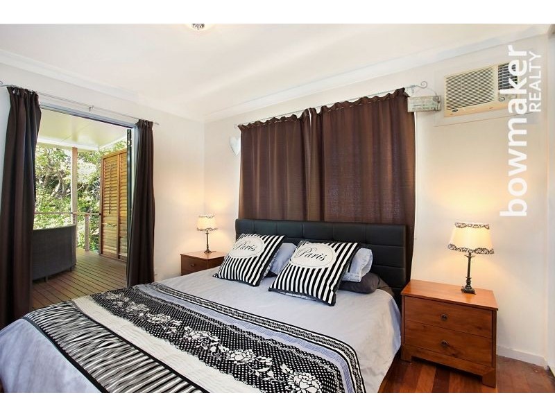 31 Long Street, Clontarf QLD 4019