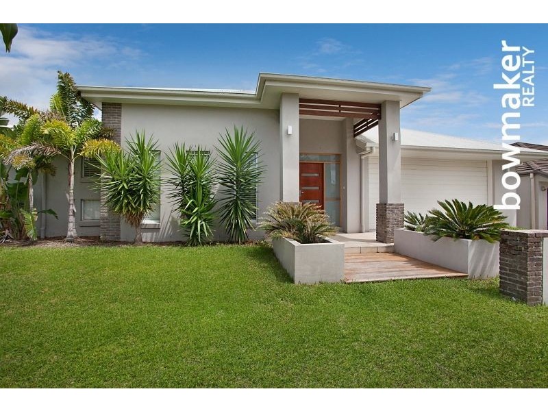 11 Elkington Cct, North Lakes QLD 4509