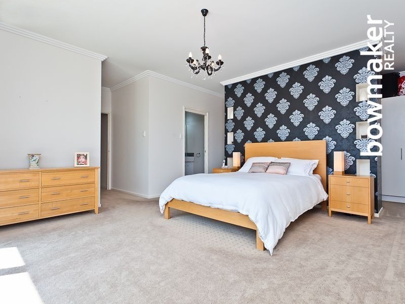 11 Elkington Cct, North Lakes QLD 4509